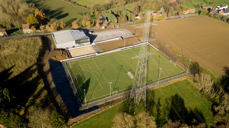 Infrastructure sportive de Virginal par FP architectes