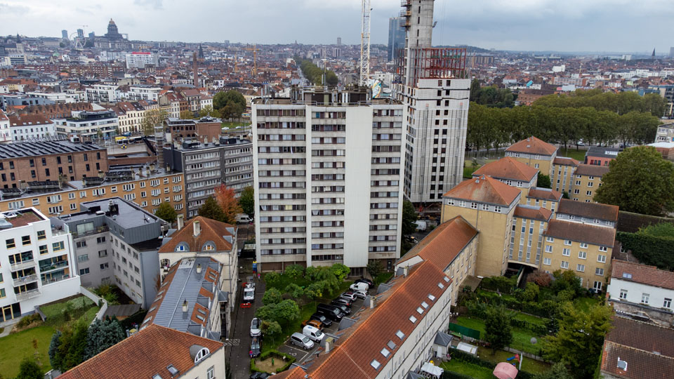 Rénovation de la tour Brunfaut Bruxelles FP ARCHITECTES